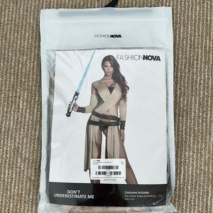 Don’t Underestimate Me Star Wars Woman’s Costume